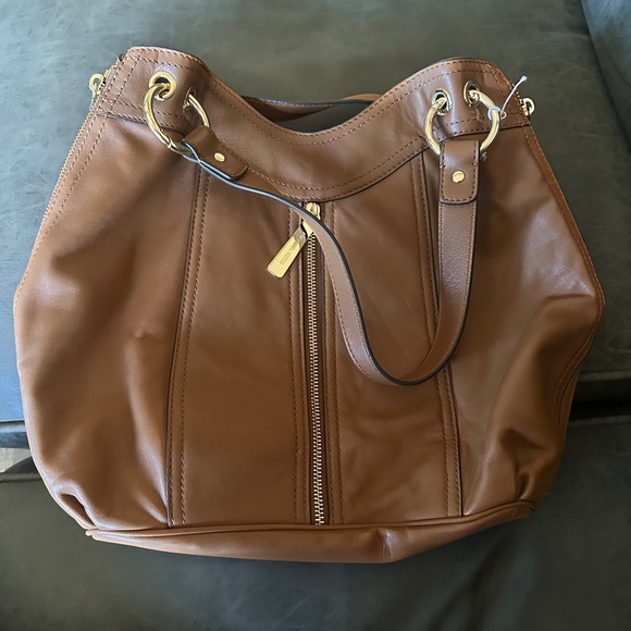 Michael Kors Moxley bag - Picture 3 of 11